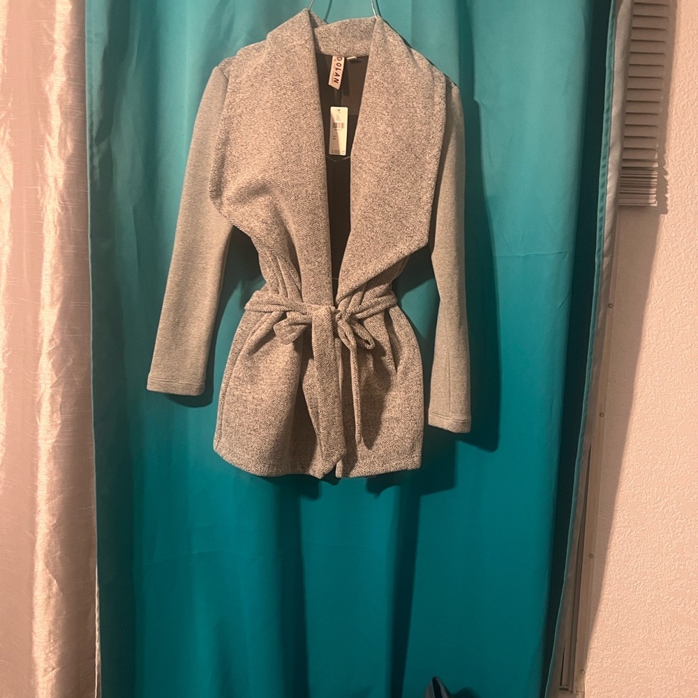 Dolan Textured Gray Jacket